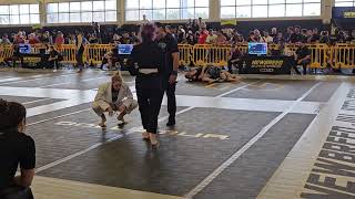 Fast Paced Female White Belt BJJ Match Ends With Submission