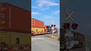 CN Intermodal Q108 w/ ES44AC 2984 \u0026 2940 K5HL Action #trains #canadiannational #trainhorn #railfan