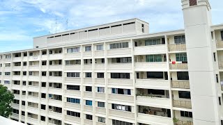 【Another HDB House Tour】A 900 sq ft HDB Flat with 33-year History  | HK People in SG (ENG/CHI Sub)