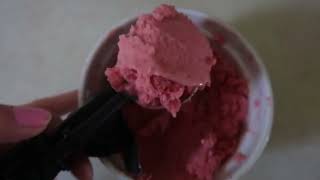 Easy Strawberry Frozen Yogurt Recipe (no ice cream machine needed)