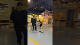 롤러스케이트 초고수와 손잡고 백롤딩 🛼7살 뒤로타기 #강북롤러스케이트장 #dance #rollerskate #rollerskating 롤딩영상