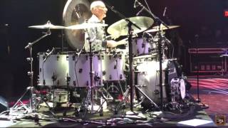 Steve Smith Drum Solo with Journey: Las Vegas 5/20/17