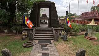 Seruwila  Rajamaha Vihara - The Buddha's Frontal Bone and Hair Relics Adds Spiritual Significance