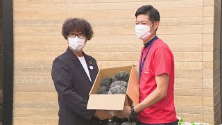 コロナ禍の生活困窮者へ「命をつないだカボチャ」などを寄付　岡山