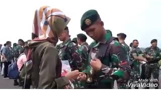 Akhirnya bertemu setelah LDR #tni #tnipolri #tniad