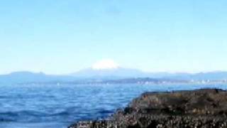 Mount Fuji from Enoshima island on January 2, 2009 - Scene 1