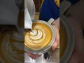 #咖啡拉花 #latteart #latte #tulip 🌷好模糊的畫面🥹好慘😭