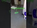 4 years old boy help mum clean the floor 4 岁小帅哥帮妈妈拖地