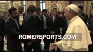 El Papa Francisco recibe a las selecciones de fútbol de Argentina e Italia