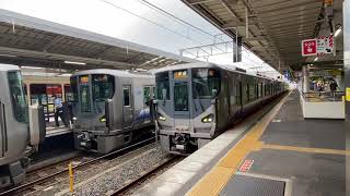 朝ラッシュ時の和歌山駅を発車する225系5100番台