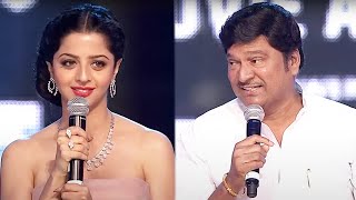 Actress Vedhika's  Cute Fun With Rajendra Prasad In South Awards Show