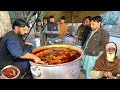 50/- Rs FOOD STREET BREAKFAST IN PESHAWAR 😍 AHMAD PAYA FAROSH - HUGE MAKING OF SIRI PAYE