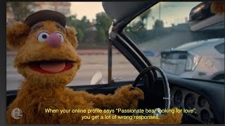 The Muppets / S 01 / E 03 / Fozzie Bear Calls Kermit The Frog While Driving