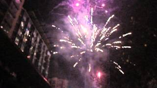 中国 春節の爆竹\u0026花火-2 （戦争?） Chinese New Year (Spring Festival) fireworks and fire cracker like a war zone