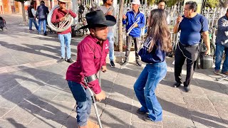 ninguna discapacidad te detiene para bailar un buen tamborazo