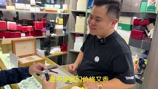 小伙之前戴光動能手表升級海馬300黑膠#腕表分享 #手表推薦 Watch knowledge and repair