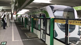 【些微彎曲的月台】台中捷運綠線列車進出舊社站-2022/1/28