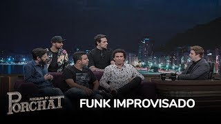 Rafael Portugal improvisa letras de funk no Programa do Porchat
