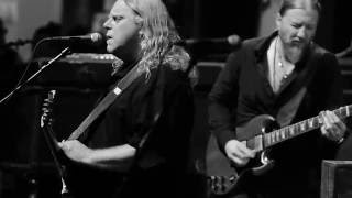 Tedeschi Trucks Band - Preachin' Blues (with Warren Haynes)