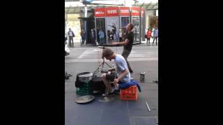 Melbourne Bourke St - Street Performance