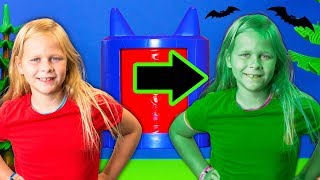 PJ Masks and the Assistant Play with Silly Spooky Transforming Tower