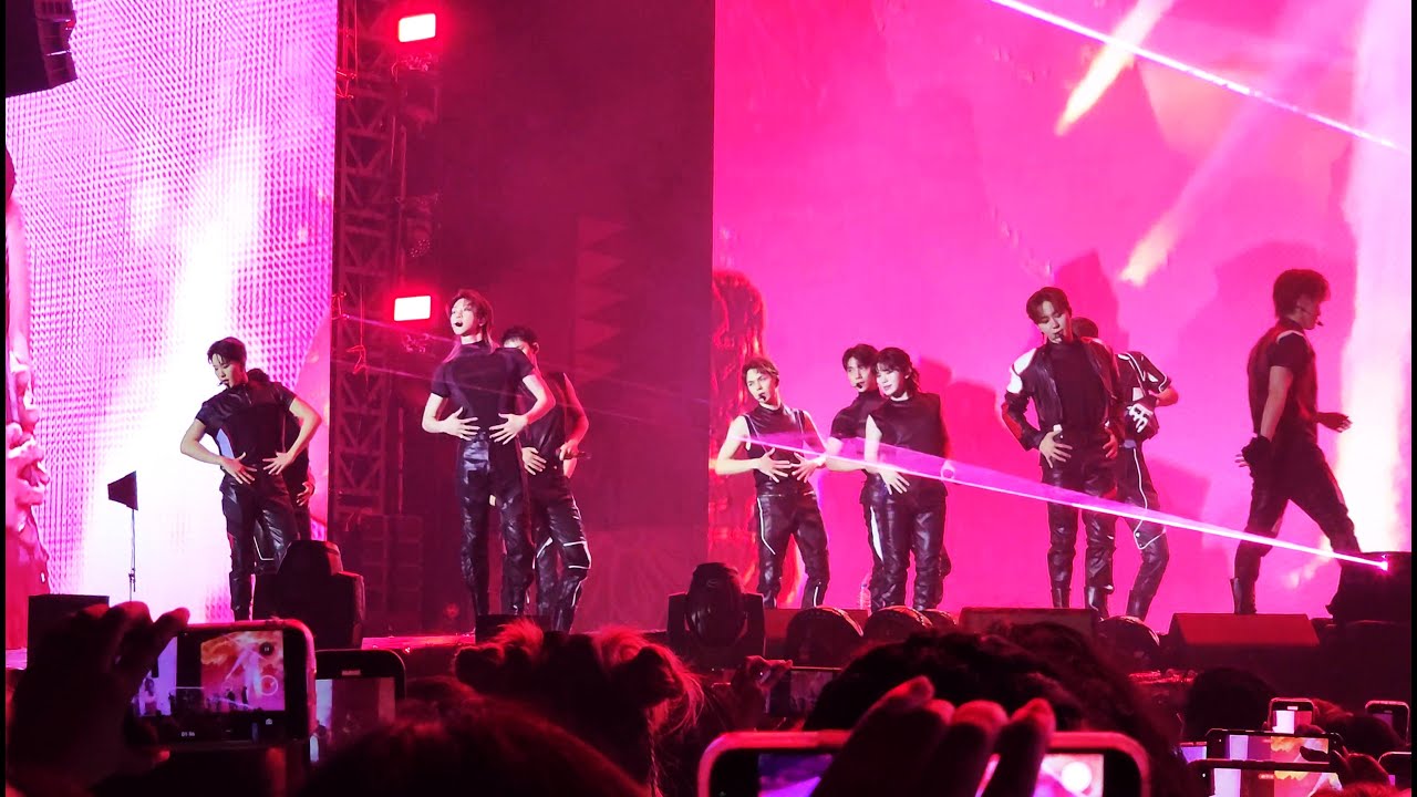 240114 SEVENTEEN - HOT | Follow Tour In Bulacan Day 2 - YouTube