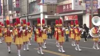 2012嘉義市國際管樂節踩街----景美女中樂儀旗隊 (出發)