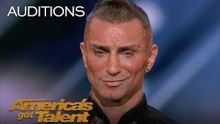 Aaron Crow: Pours Hot Wax On Eyes And Swings Sword At Howie Mandel - America's Got Talent 2018