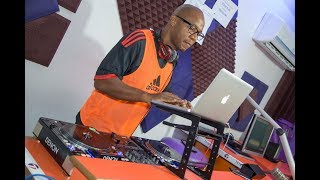 DJ JD - Kuna WATU ZAIDI ya 100 wanajaa NJE Kusubiri kuonana na Mimi / Nilimpa JINA LA PROFESSOR JAY.