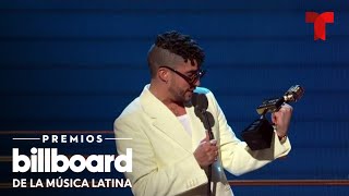 'YHLQMDLG' de Bad Bunny gana 'Top Latin' Álbum del Año | Telemundo Entretenimiento