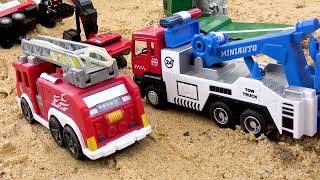 Construction Vehicles Transporting Cars and Police Car Rescue Truck/part-2
