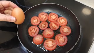 ¿Tienes tomates y huevos? Haz esta sencilla receta que es deliciosa y económica.