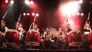 Taiko-drummers - taiko-drums - Wadokyo-Taiko -  太鼓 - Taiko-Show Event in Düsseldorf - Miya-Taiko