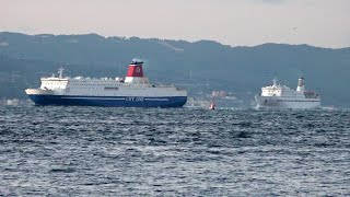 あおい フェリーふくおか 蘇州号 明石海峡