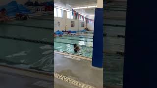 Little boy’s first swimming Lessons 3.2混血宝宝第一次游泳课