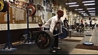 Snatch Grip Deadlift  9 / 2013