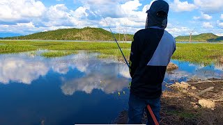 Adventure fishing with only 2 friends, riding a 300km motorbike