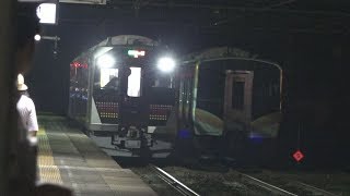 夜の村上駅で列車を撮ってみた