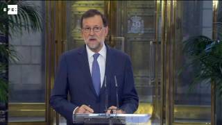 Rajoy dice que no iría a ninguna investidura para hacer el primer discurso de una campaña electoral