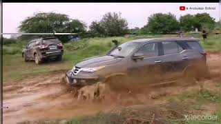 avanza, Hilux fortuner flex battle