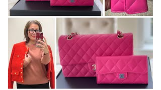 Chanel 22P dark pink medium classic flap