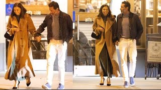 Hugh Jackman and Sutton Foster seen holding hands for first time 😲😃😍❤️💕💕💕