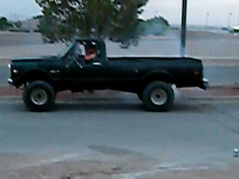 Chevy Big Block Vs Ford Power Stroke Youtube
