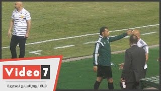 بالفيديو.. شاهد غضب التوأم حسام وإبراهيم حسن بسبب فرص الزمالك الضائعة أمام الشرطة