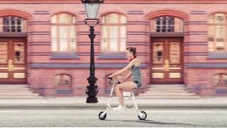 Airwheel E3 foldable e bike in different scene