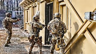 U.S. Army Green Berets (5th SFG) • Room Clearing Drills