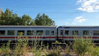 Oldschool DB InterCity IC - still a single decker one - passing by in the glistening sun #trains #4k