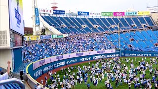 みんな大好き！ グラウンドの方も両手を上げて、佐伯貴弘の前奏！ 横浜DeNAベイスターズ 2023/6/4