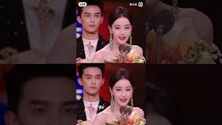 《巴的多重宇宙》Reba x Leo Wu - tỷ đệ gặp lại nhau khi nhận giải #địchlệnhiệtba #ngôlỗi