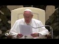 EL PAPA FRANCISCO EXPLICA POR QUÉ HAY QUE IR A MISA LOS DOMINGOS